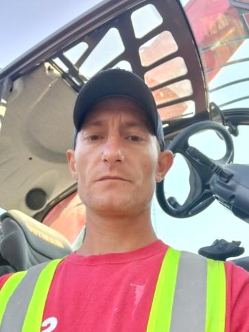 Tamás, 35 éves kisteleki társkereső férfi profil fotója
