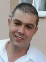 Sziasztok! Péter vagyok. Diplomás dunaföldvári társkereső nőket keresek ismerkedési célból.