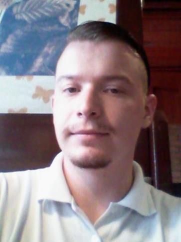 Otto, 27 éves csepregi társkereső férfi profil fotója