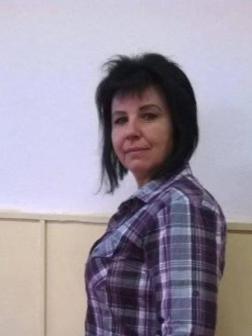 Piroska, 57 éves szelevényi társkereső nő profil fotója