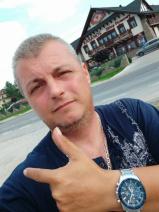 Sziasztok! Zsolt vagyok. Komoly apci párkereső nők jelentkezését várom.