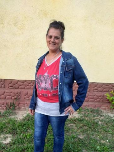 Ibolya, 52 éves simontornyai társkereső nő profil fotója