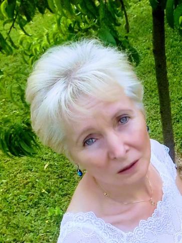 Ágnes, 62 éves segesdi társkereső nő profil fotója