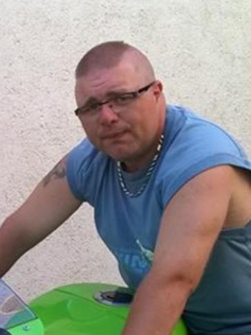Péter, 40 éves szajoli társkereső férfi profil fotója