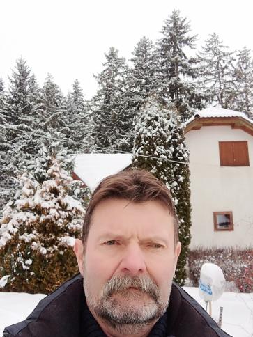 Attila, 67 éves romániai társkereső férfi profil fotója