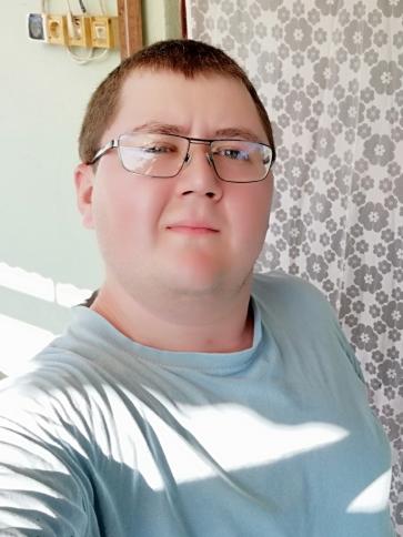 Tibor, 29 éves királyegyházai társkereső férfi profil fotója