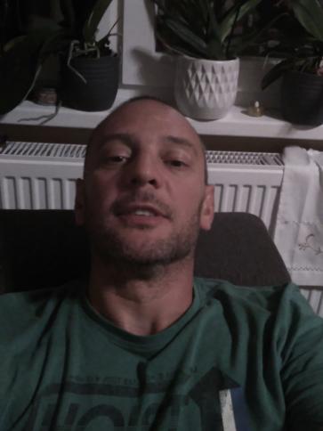 Péter, 48 éves sarkadi társkereső férfi profil fotója