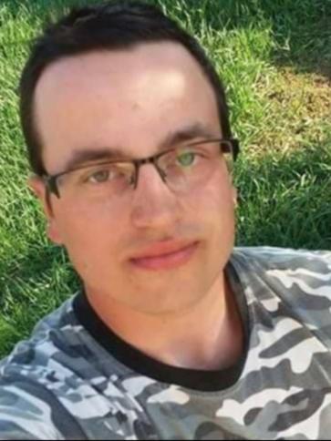 László, 30 éves tiszaföldvári társkereső férfi profil fotója