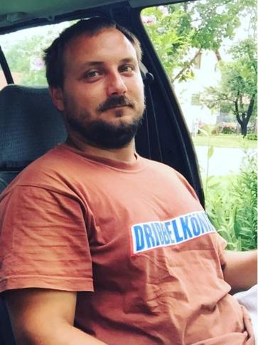 Mátyás, 32 éves szentlőrinci társkereső férfi profil fotója Mátyás, 32 éves szentlőrinci társkereső férfi profil fotója