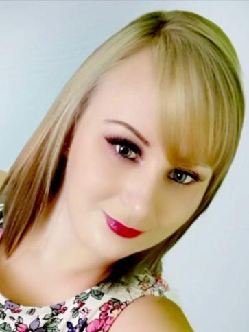 Andrea, 34 éves jászfényszarui társkereső nő profil fotója