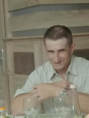 Antal, 48 éves hajdúböszörményi társkereső férfi profil fotója