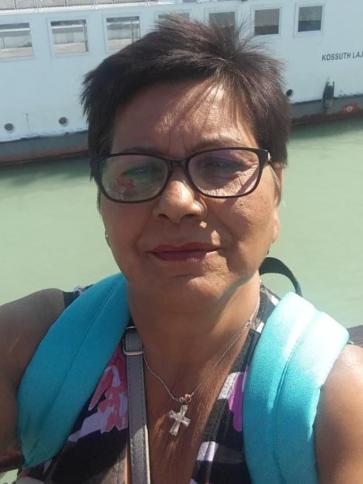 Anikó, 65 éves sátoraljaújhelyi társkereső nő profil fotója Anikó, 65 éves sátoraljaújhelyi társkereső nő profil fotója