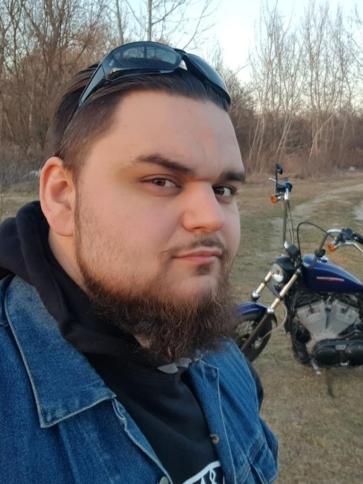 Sanyi, 32 éves dunavarsányi társkereső férfi profil fotója