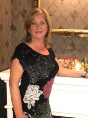 Gyöngyi, 65 éves komáromi társkereső nő profil fotója