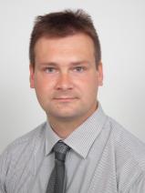 Sziasztok! István vagyok. Diplomás várpalotai társkereső nőket keresek ismerkedési célból.