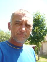 Sziasztok! Zsolt vagyok. Online vértesacsai randizni vágyó nők kattinsatok a kedvenc gombra.