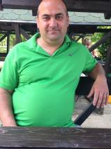 Sziasztok! Ferenc vagyok. Igényes kápolnásnyéki párkereső nőt keresek.