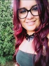 Sziasztok! Vivien vagyok. Online gyömrői randizni vágyó férfiak jelöljetek kedvencnek.