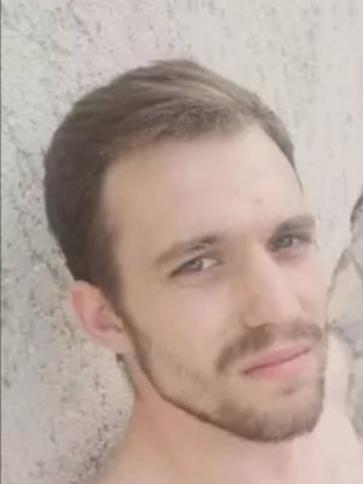 István, 30 éves kartali társkereső férfi profil fotója