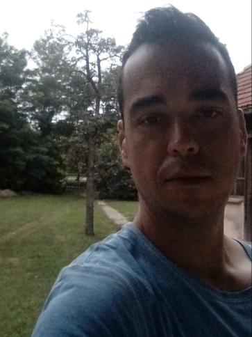 Sándor, 39 éves tápiószelei társkereső férfi profil fotója