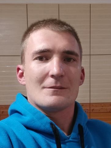 Gergő, 34 éves iregszemcsei társkereső férfi profil fotója