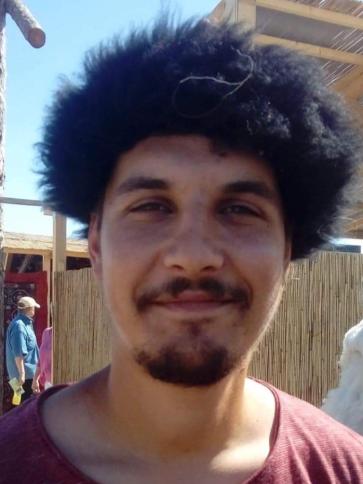 Bence, 32 éves kalocsai társkereső férfi profil fotója