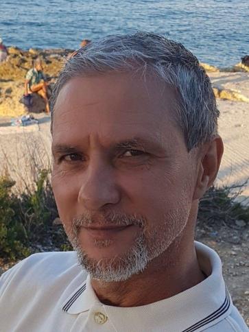 Gábor, 64 éves kecskeméti társkereső férfi profil fotója