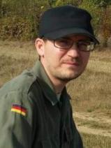 Sziasztok! Gábor vagyok. Komoly pilisszentlászlói párkereső nők jelentkezését várom.