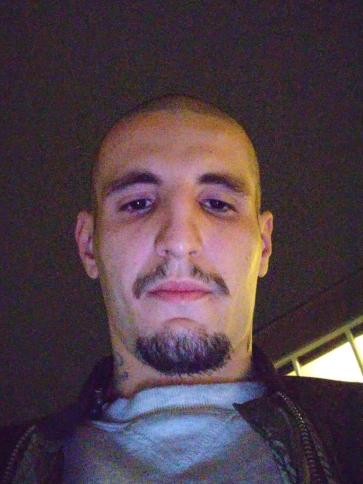 Lakatos, 30 éves battonyai társkereső férfi profil fotója