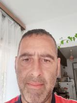 Sziasztok! László vagyok. Komoly felpéci párkereső nők jelentkezését várom.