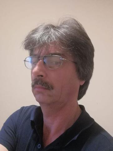 Sanyi, 60 éves taksonyi társkereső férfi profil fotója