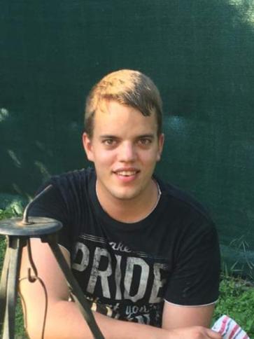 Róbert, 29 éves nagykőrösi társkereső férfi profil fotója