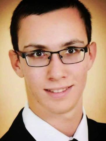 Szabi, 28 éves nádudvari társkereső férfi profil fotója