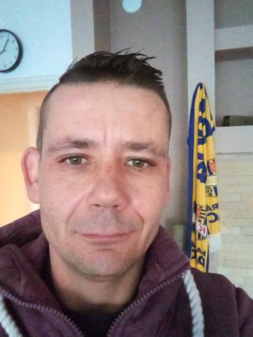 Péter, 44 éves ságvári társkereső férfi profil fotója