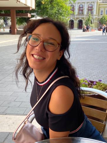 Krisztina, 35 éves szentendrei társkereső nő profil fotója