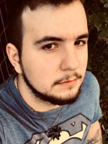 Máté, 30 éves hódmezővásárhelyi társkereső férfi profil fotója Máté, 30 éves hódmezővásárhelyi társkereső férfi profil fotója