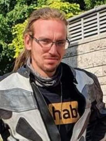 Krisztián, 31 éves solymári társkereső férfi profil fotója