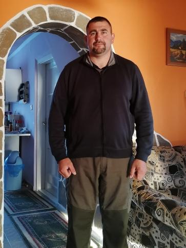 Attila, 43 éves tiszaföldvári társkereső férfi profil fotója