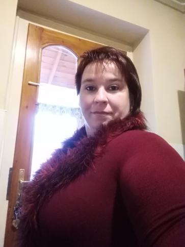 Melinda, 42 éves lajosmizsei társkereső nő profil fotója