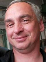 Sziasztok! Csaba vagyok. Komoly petriventei párkereső nők jelentkezését várom.