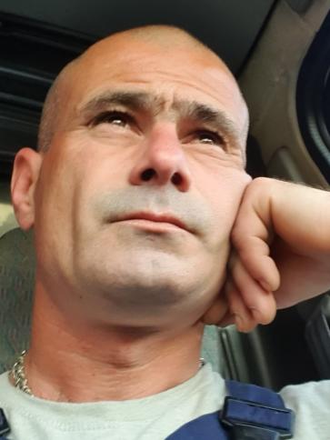 Tibor, 47 éves szigethalmi társkereső férfi profil fotója