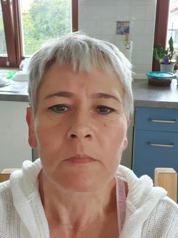 Zsuzsanna, 52 éves cikói társkereső nő profil fotója