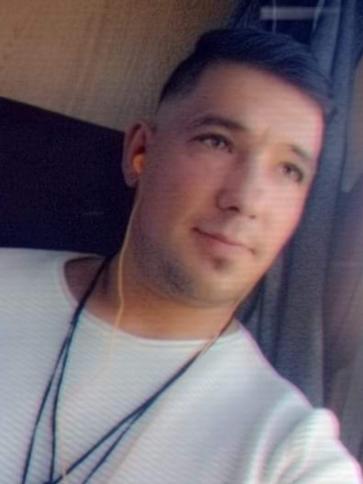 Zsolt, 38 éves mezőhegyesi társkereső férfi profil fotója
