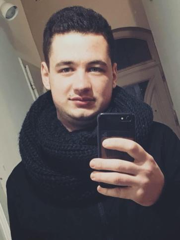 Dezső, 28 éves Budapest XI. kerületi társkereső férfi profil fotója