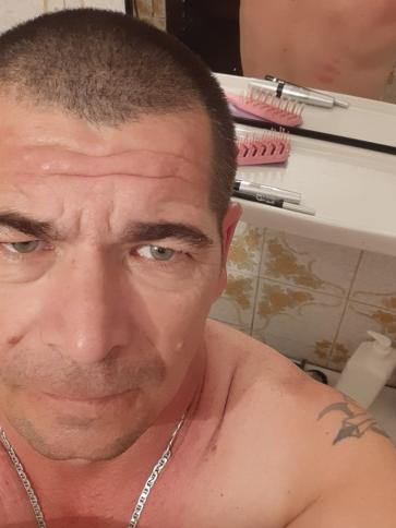 Sándor, 51 éves szászvári társkereső férfi profil fotója