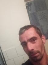 Sziasztok! Nándor vagyok. Komoly somogyjádi párkereső nők jelentkezését várom.