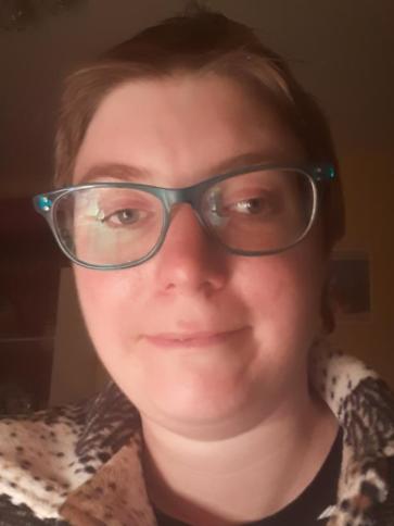 zita, 33 éves dunakeszi társkereső nő profil fotója zita, 33 éves dunakeszi társkereső nő profil fotója