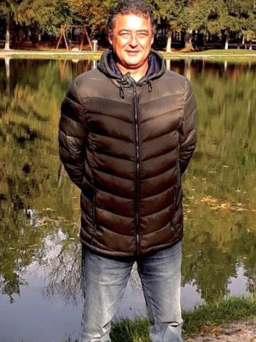 Tibor, 57 éves tóalmási társkereső férfi profil fotója