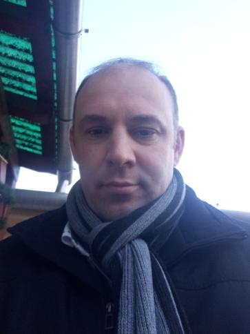 Zoltán, 44 éves toronyi társkereső férfi profil fotója
