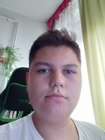 Néti, 24 éves gyulai társkereső férfi profil fotója